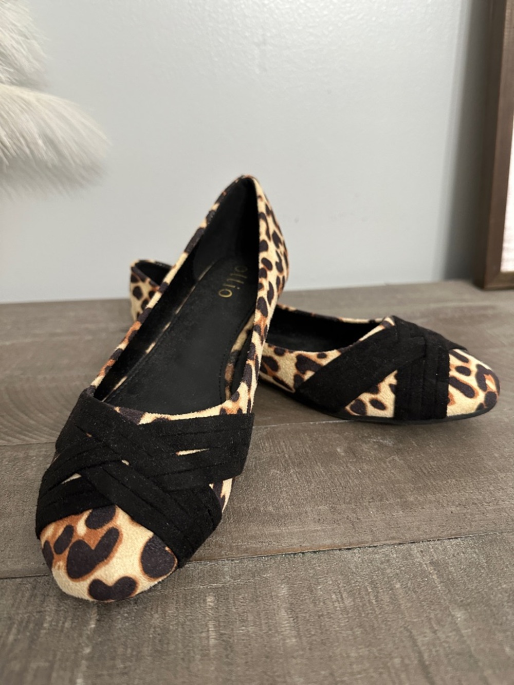 Ollio Leopard Print Flats with Black Suede Accent